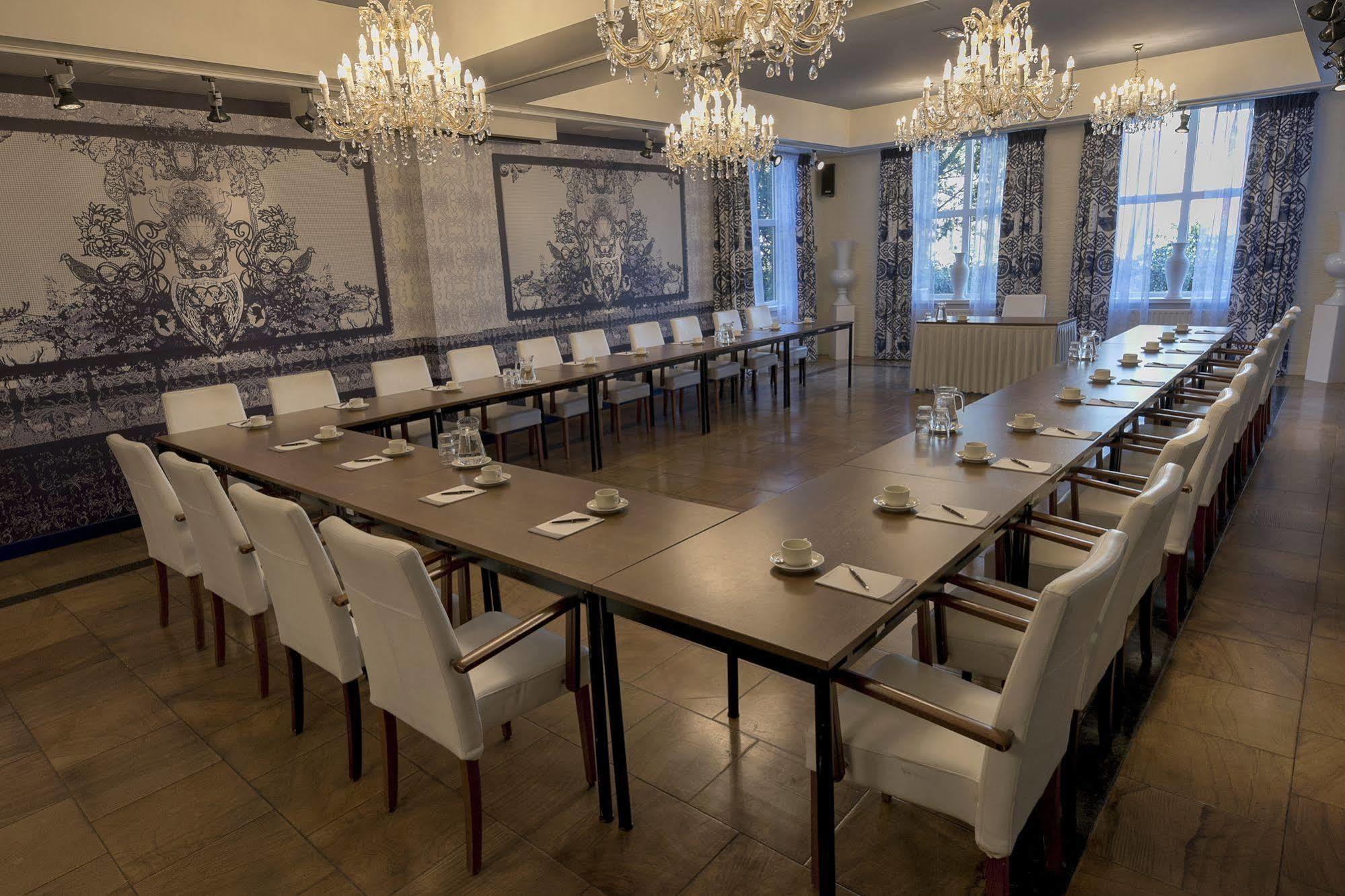 Landgoed Huize Bergen Den Bosch - Vught Hotel Екстериор снимка